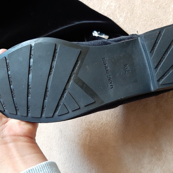 🎉HOST PICK🎉MARC FISHER Over The Knee Boots 👢 - Picture 2 of 5